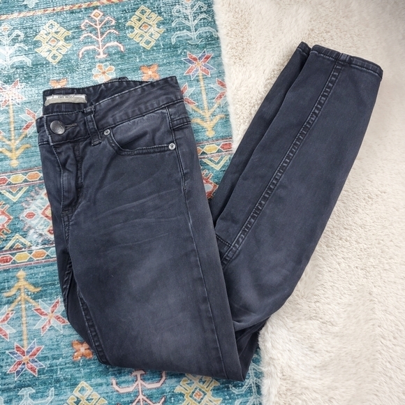 Free People Denim - Free People Black Zip Ankle Denim W25